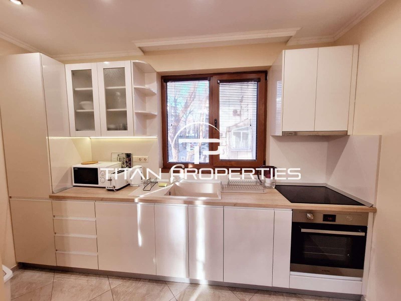 K pronájmu  1 ložnice Varna , Centar , 50 m2 | 28916757 - obraz [3]
