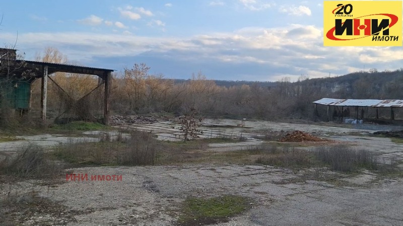 K pronájmu  Úložný prostor Ruse , Promišlena zona - Zapad , 1230 m2 | 72402392 - obraz [4]