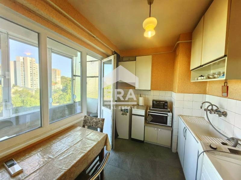 Издаје се  Студио Русе , Здравец Изток , 41 м2 | 45855425