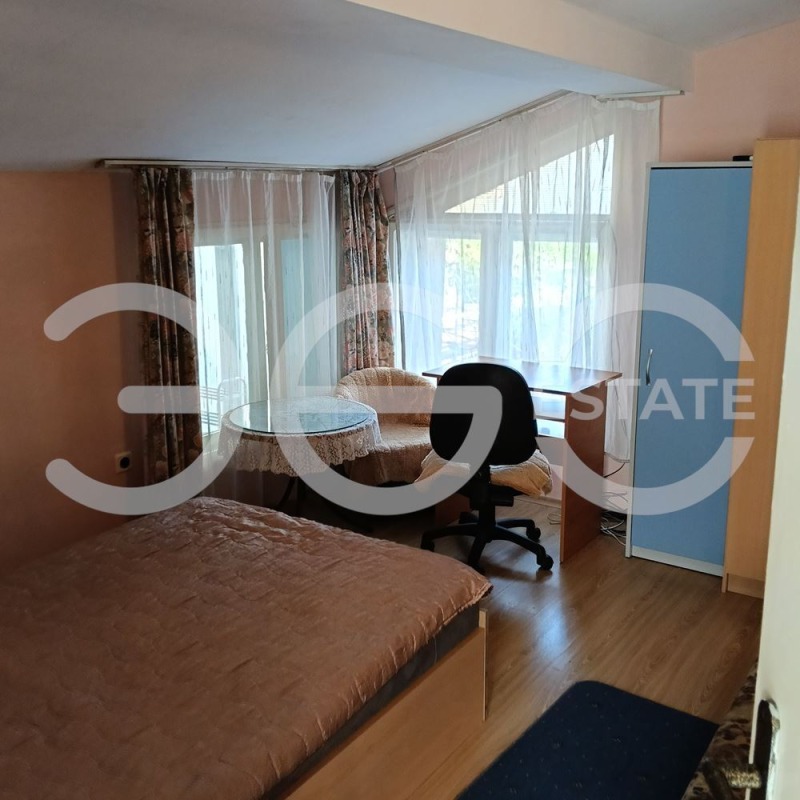 Издаје се  1 спаваћа соба Варна , Цветен квартал , 80 м2 | 46202478 - слика [3]