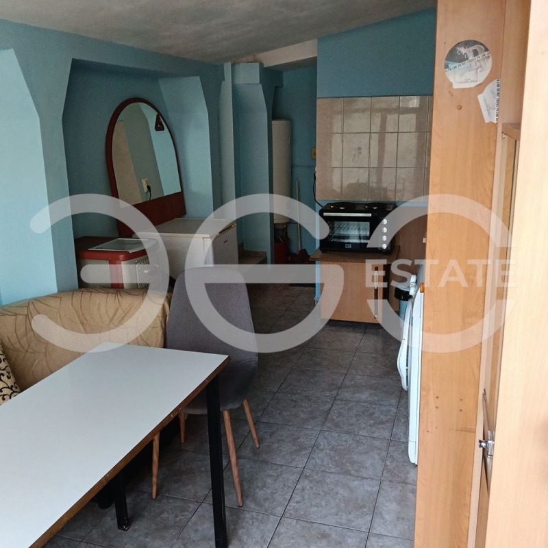 Издаје се  1 спаваћа соба Варна , Цветен квартал , 80 м2 | 46202478 - слика [10]