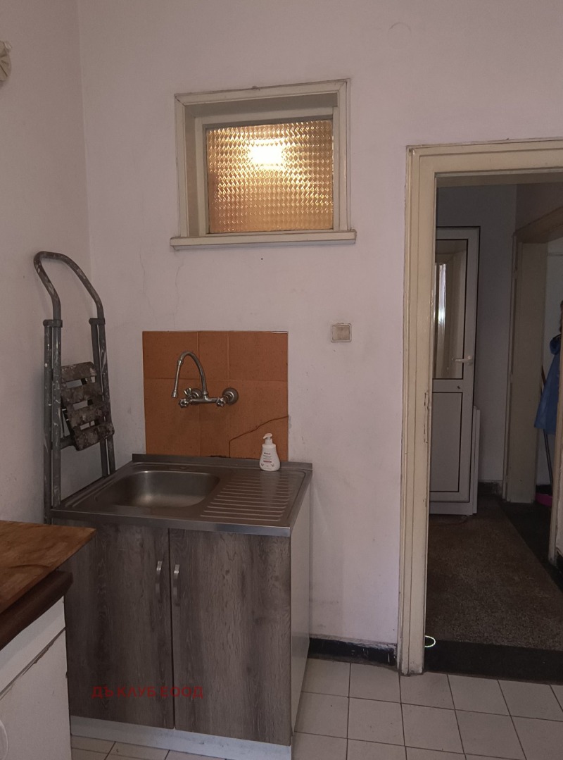 Kiadó  2 hálószobás Sofia , Centar , 65 négyzetméter | 20145480 - kép [3]