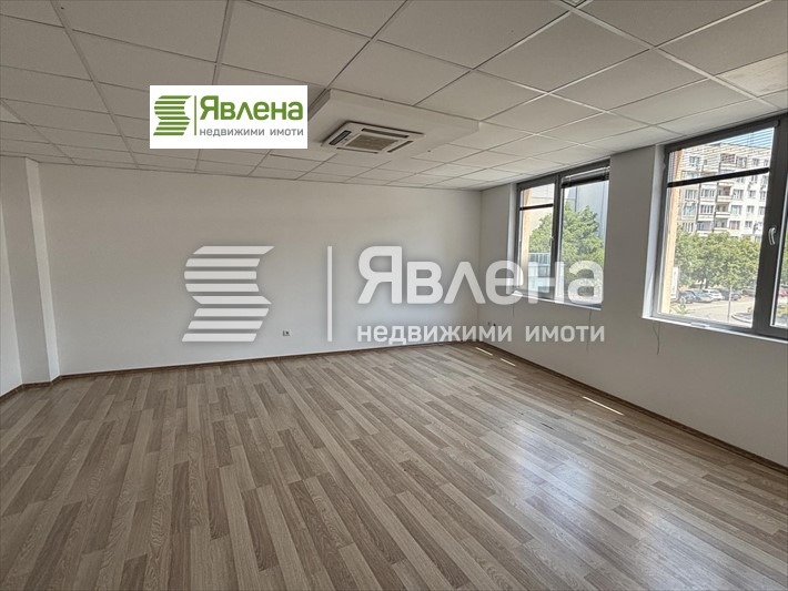 Kiralık  Ofis Sofia , Mladost 2 , 180 metrekare | 61058052