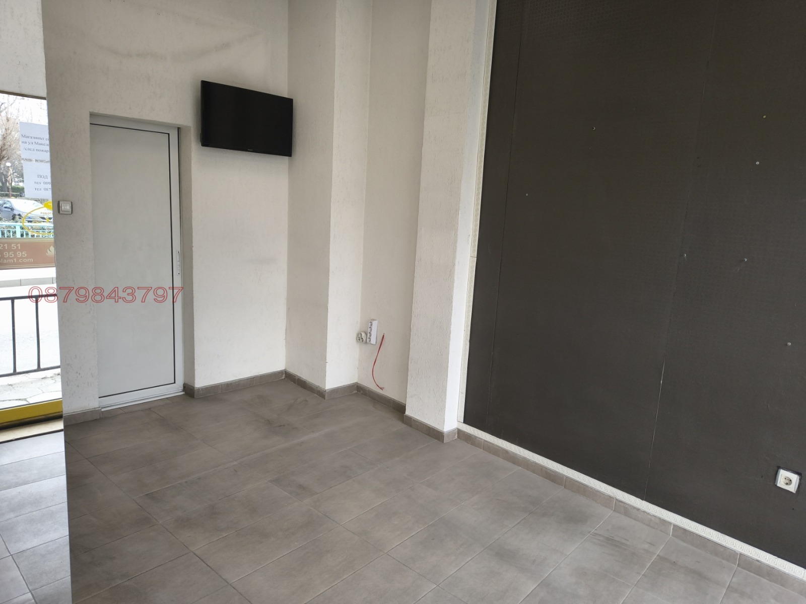 Дава под наем МАГАЗИН, гр. Хасково, Център, снимка 2 - Магазини - 54349236