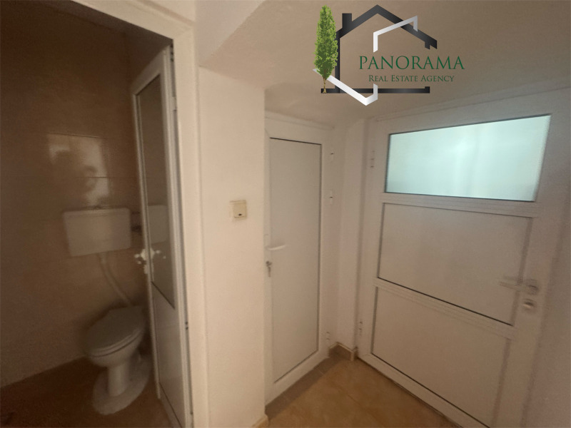 Дава под наем  1-стаен град Шумен , Добруджански , 35 кв.м | 56005655 - изображение [3]
