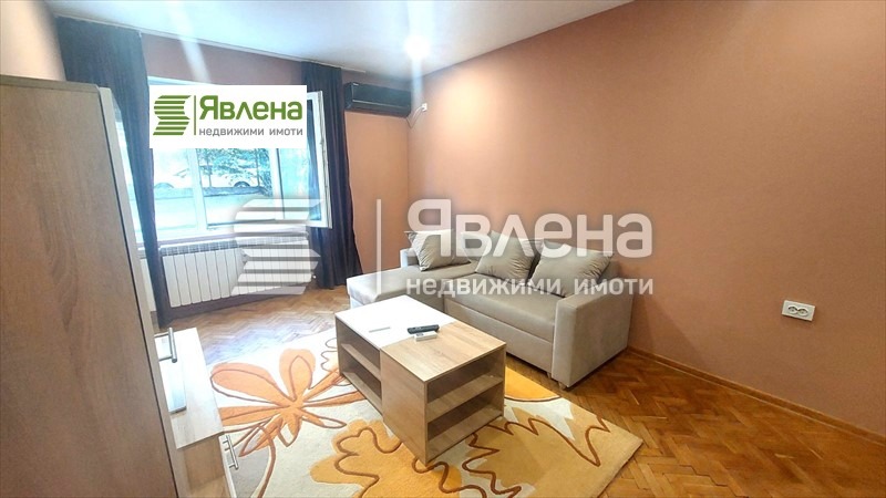 Do wynajęcia  1 sypialnia Sofia , Centar , 65 mkw | 21925926 - obraz [2]