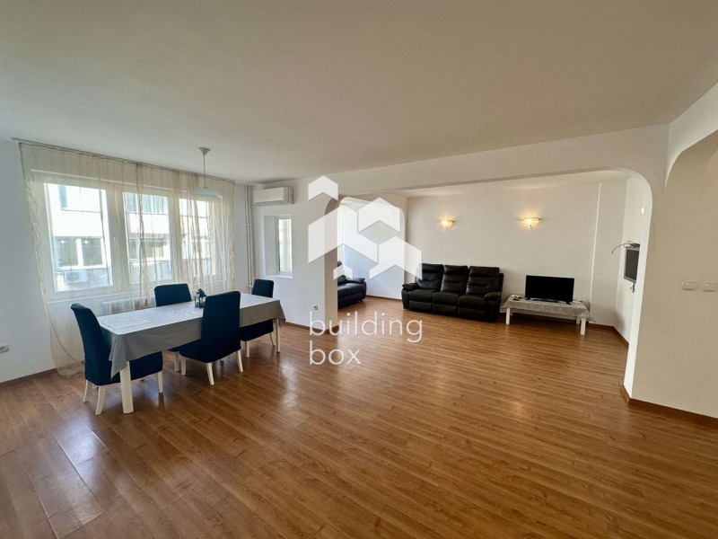Zu vermieten  2 Schlafzimmer Sofia , Belite brezi , 120 qm | 56542909 - Bild [3]