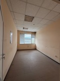 Дава под наем ОФИС, гр. София, Гео Милев, снимка 2