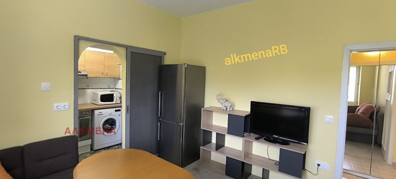 För uthyrning  1 sovrum Sofia , Centar , 57 kvm | 24986095 - bild [2]