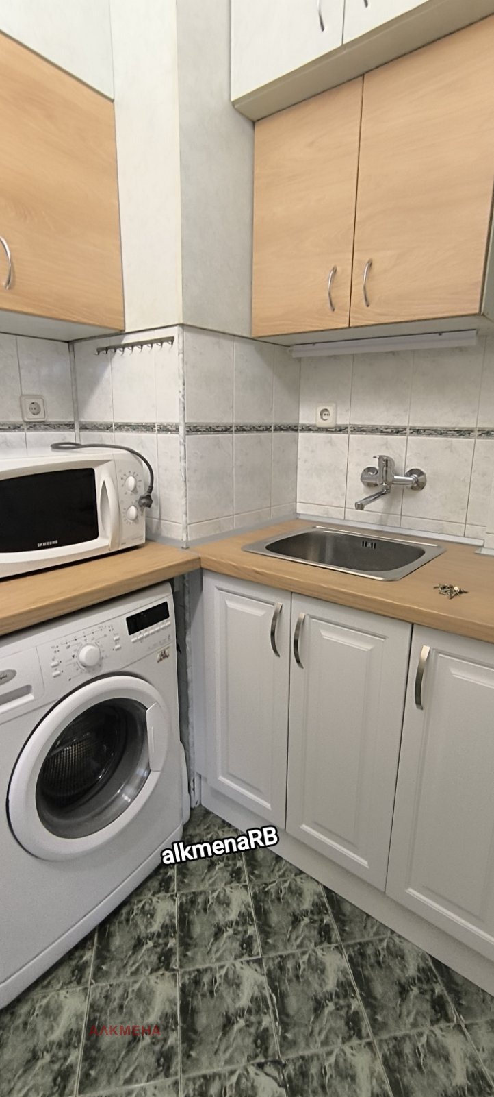 För uthyrning  1 sovrum Sofia , Centar , 57 kvm | 24986095 - bild [3]