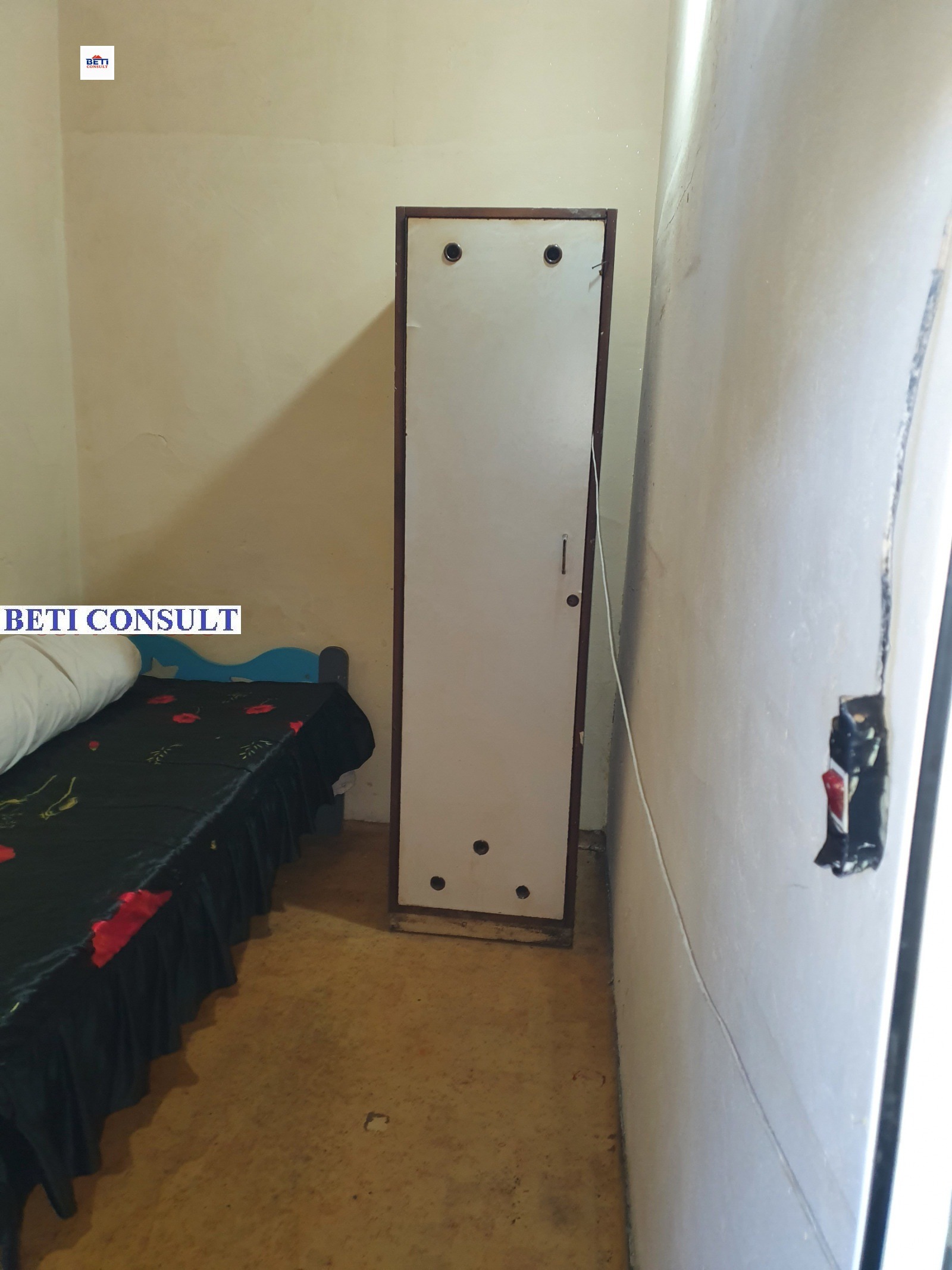 Дава под наем СТАЯ, гр. София, Надежда 2, снимка 1 - Стаи под наем - 54212754