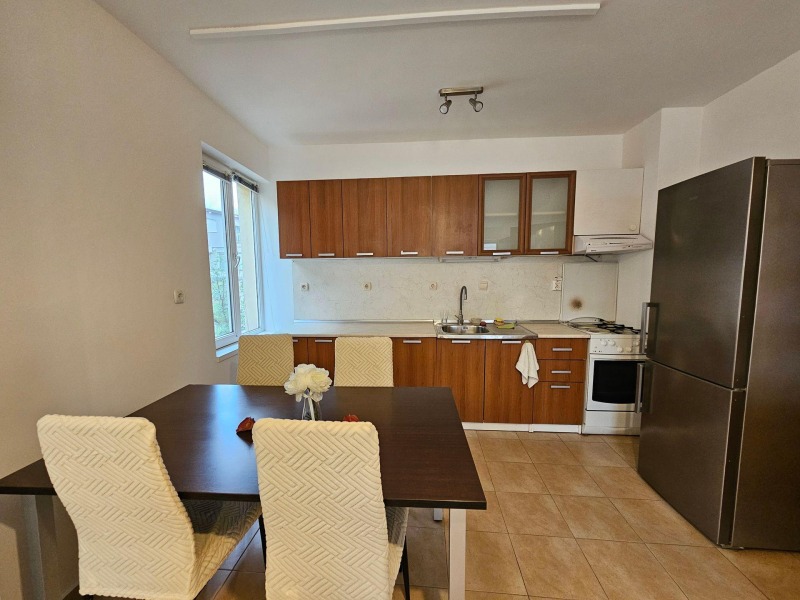 Дава под наем 3-СТАЕН, гр. Пловдив, Център, снимка 4 - Апартаменти - 52492306