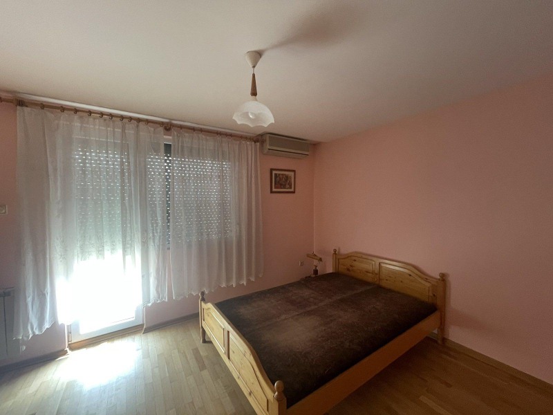 Do wynajęcia  Domek Plowdiw , Mladeżki Chalm , 200 mkw | 22316338 - obraz [4]