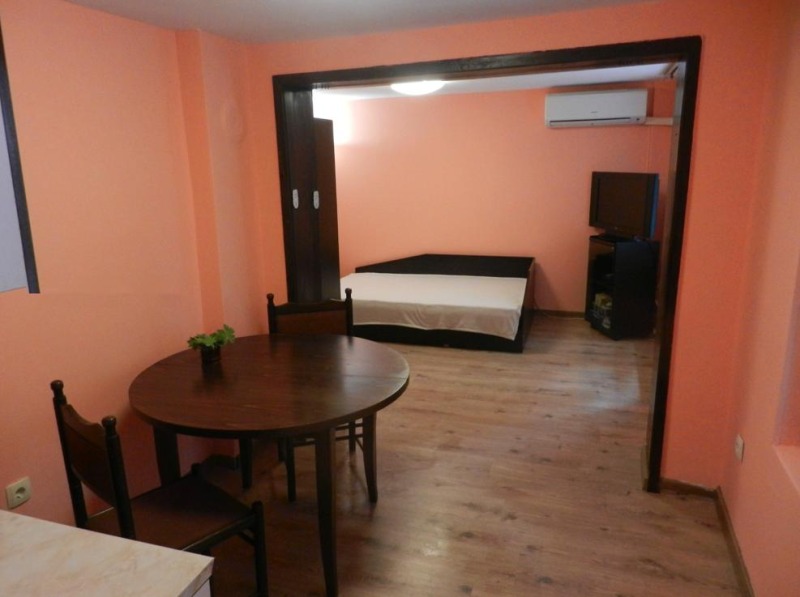 Дава под наем ЕТАЖ ОТ КЪЩА, гр. София, Княжево, снимка 2 - Етаж от къща - 53454980