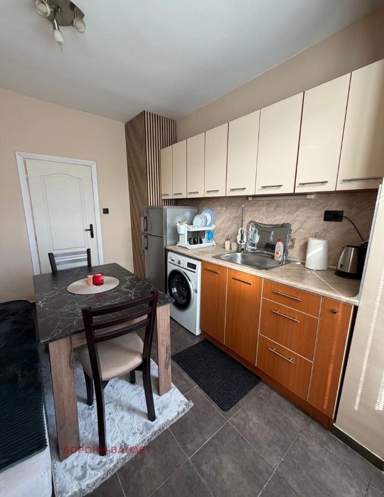 Дава под наем 2-СТАЕН, гр. Пловдив, Кючук Париж, снимка 9 - Апартаменти - 53427762