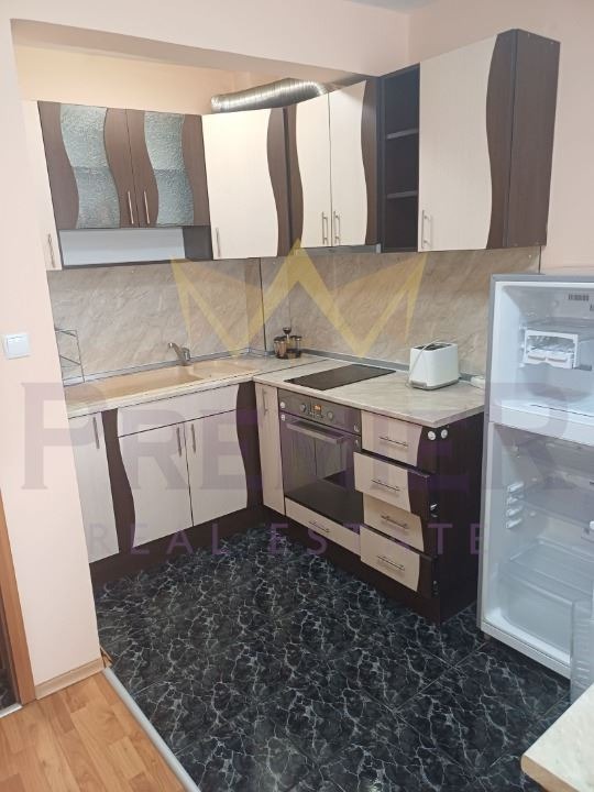 Do wynajęcia  1 sypialnia Warna , Ljatno kino Trakija , 60 mkw | 29365069