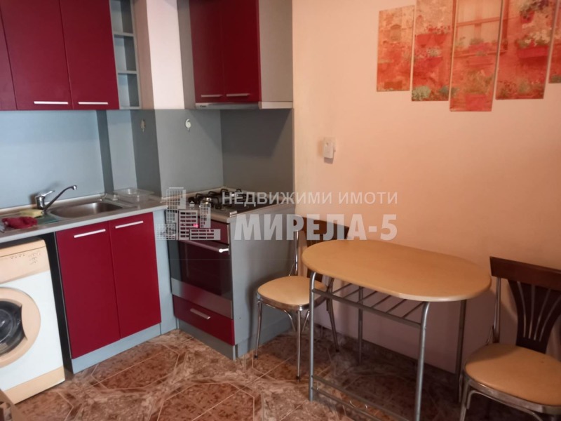 K pronájmu  1 ložnice Ruse , Vazraždane , 60 m2 | 84051701