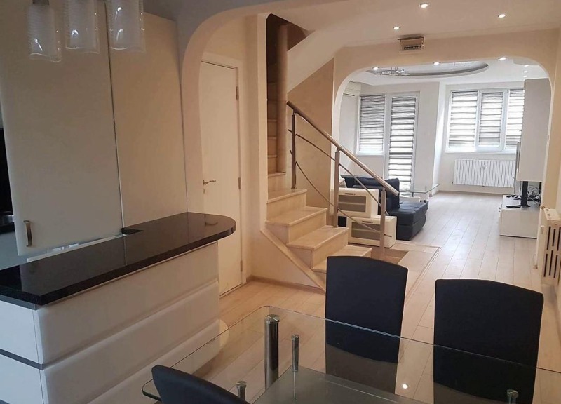 K pronájmu  2 ložnice Plovdiv , Maraša , 100 m2 | 99165065 - obraz [4]