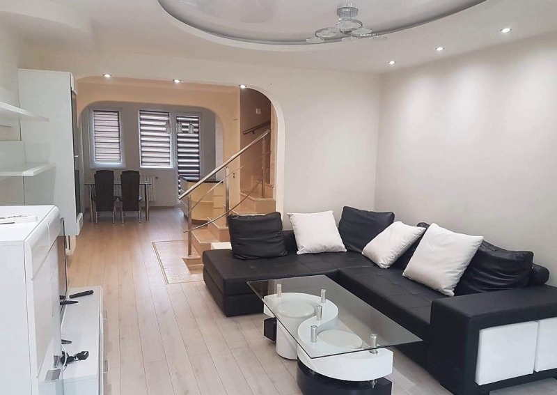 K pronájmu  2 ložnice Plovdiv , Maraša , 100 m2 | 99165065