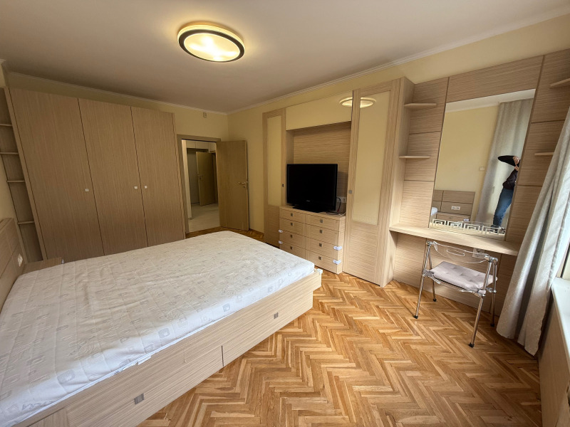 De inchiriat  2 dormitoare Sofia , Izgrev , 89 mp | 43760006 - imagine [8]