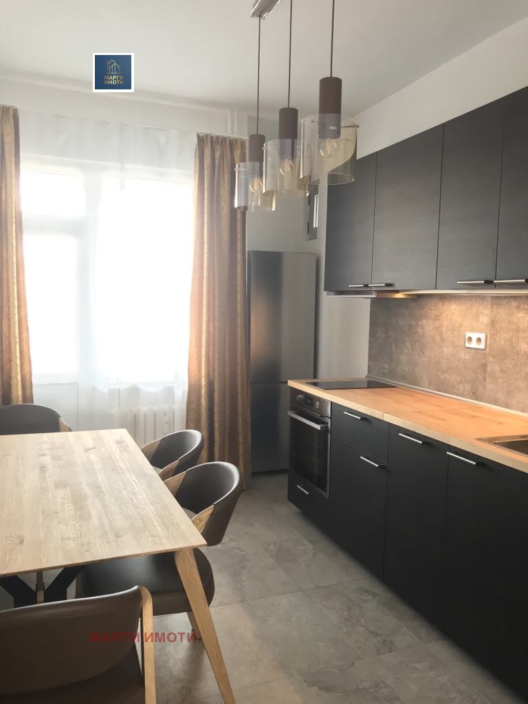 Дава под наем 3-СТАЕН, гр. София, Център, снимка 11 - Апартаменти - 53672356