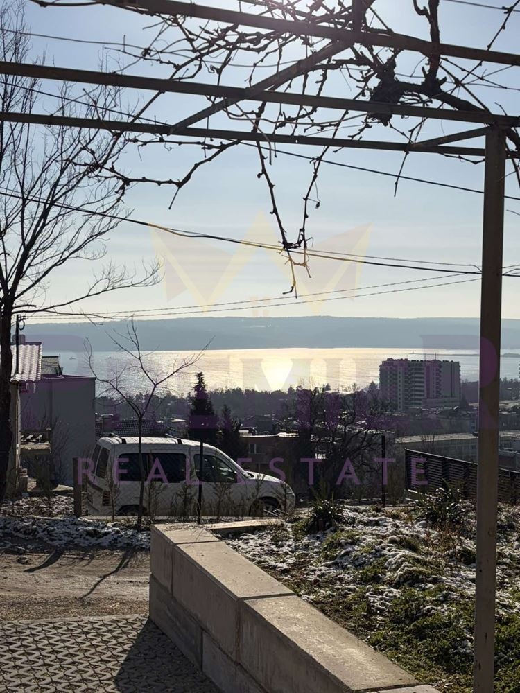 Дава под наем ЕТАЖ ОТ КЪЩА, гр. Варна, Бриз, снимка 12 - Етаж от къща - 53164363