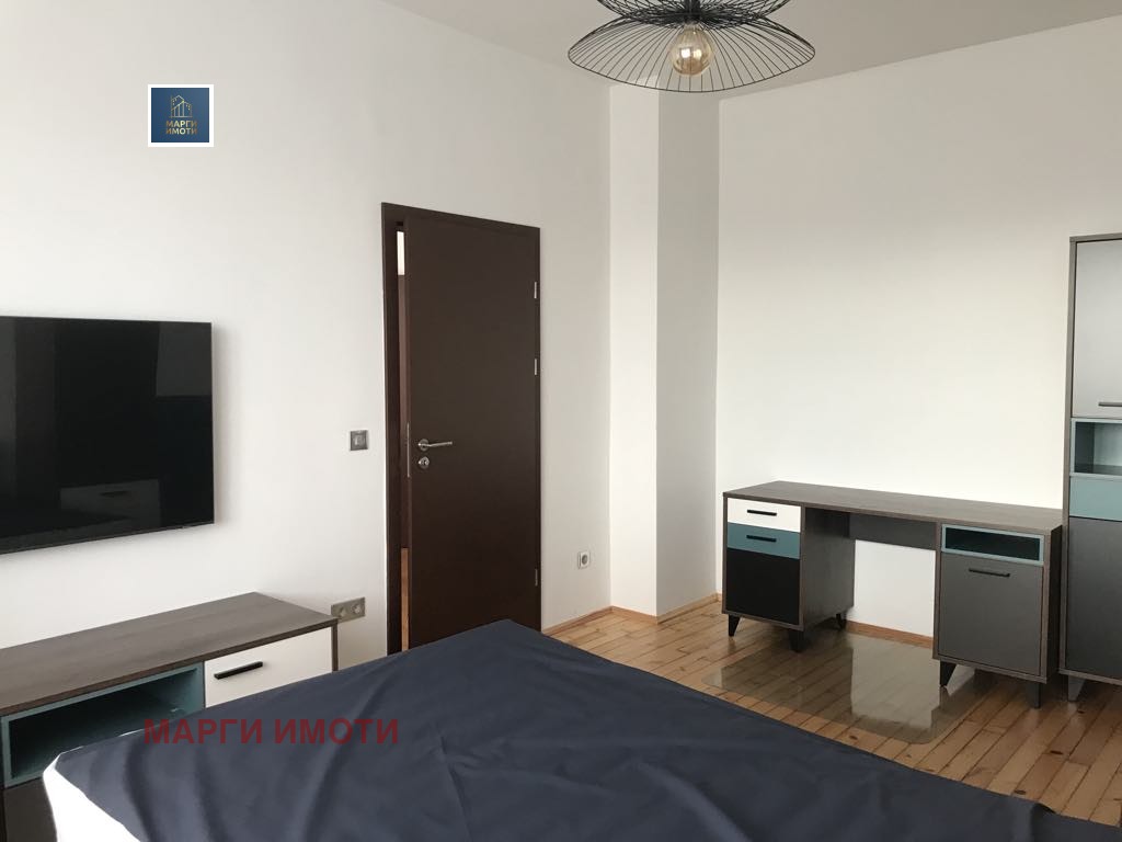 Дава под наем 3-СТАЕН, гр. София, Център, снимка 6 - Апартаменти - 53672356