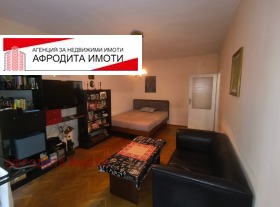 1 slaapkamer Tsentar, Stara Zagora 1