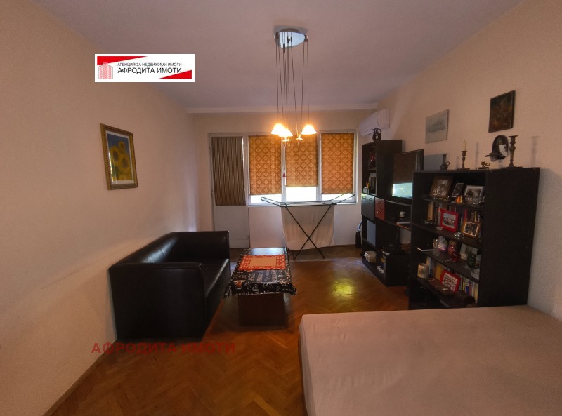 For Rent  1 bedroom Stara Zagora , Tsentar , 62 sq.m | 76575796 - image [2]