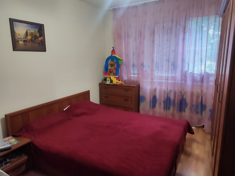 Zu vermieten  1 Schlafzimmer Sofia , Ljulin 1 , 68 qm | 93001134 - Bild [2]