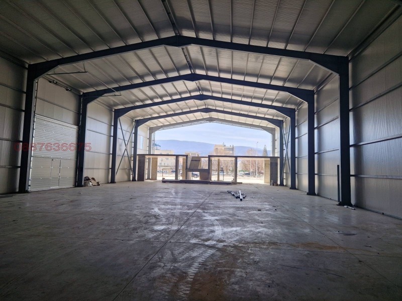 Дава под наем ПРОМ. ПОМЕЩЕНИЕ, гр. Пловдив, Асеновградско шосе, снимка 3 - Производствени сгради - 52528932