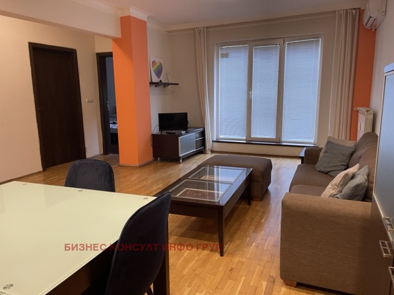 Дава под наем 3-СТАЕН, гр. София, Център, снимка 4 - Апартаменти - 52650269