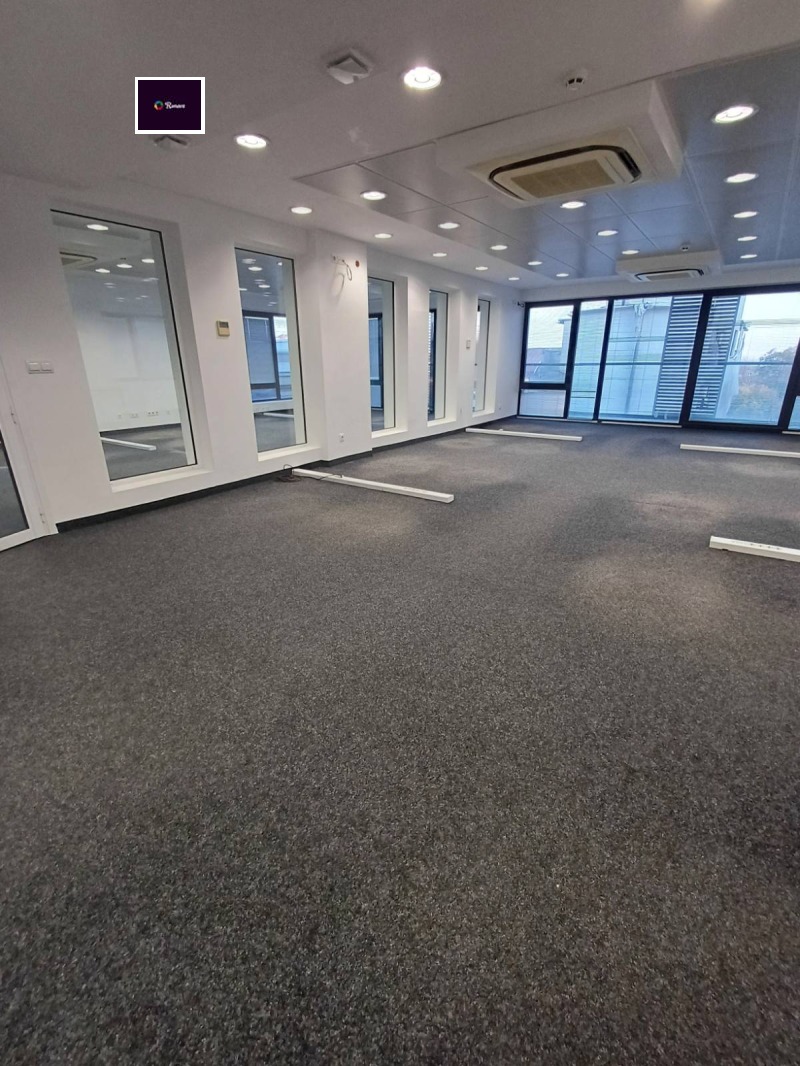 Дава под наем ОФИС, гр. Варна, Център, снимка 3 - Офиси - 52414895