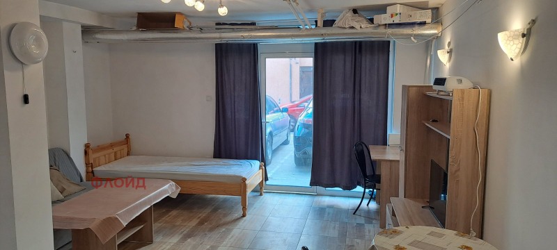 Дава под наем МАГАЗИН, гр. София, Център, снимка 2 - Магазини - 52872058