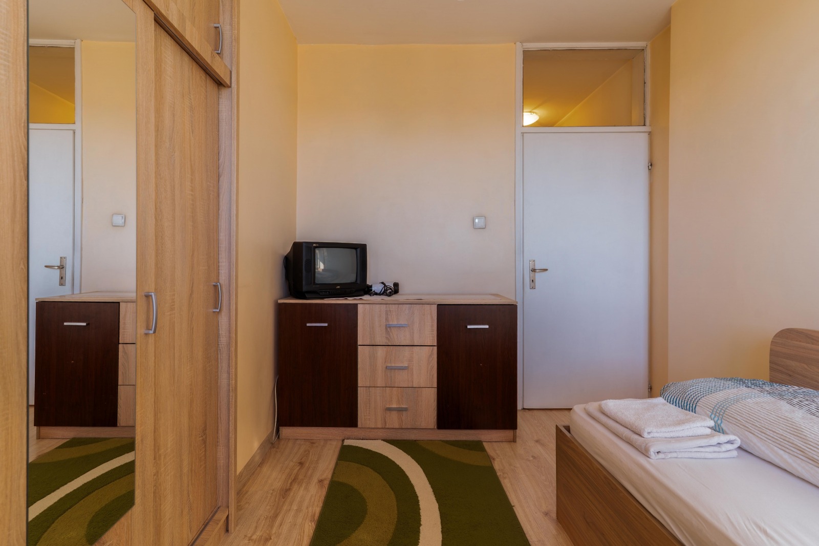 ���� ��� ���� 1-����� | Imot.bg � ����������� 9