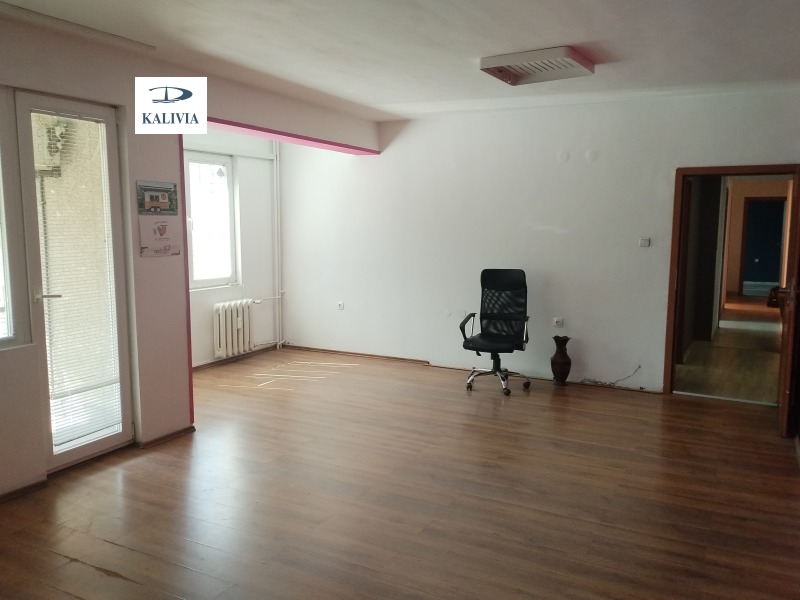 Para alugar  Escritório Sofia , Geo Milev , 140 m² | 51011885 - imagem [3]