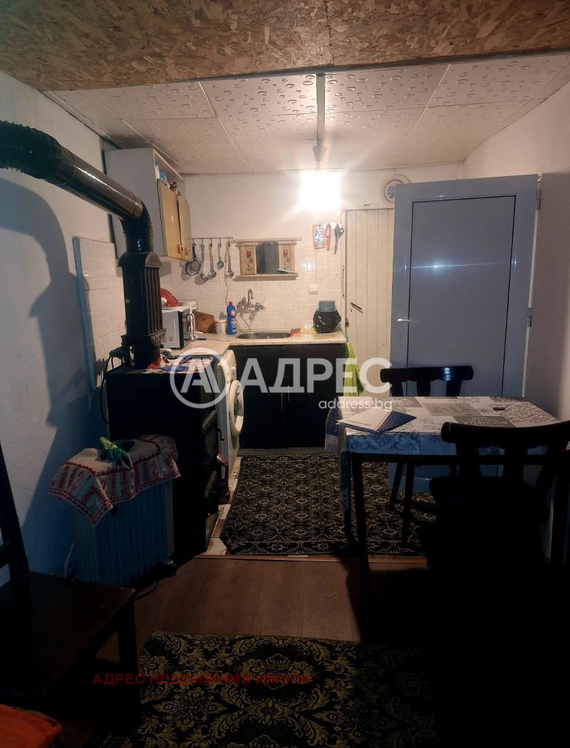 Дава под наем КЪЩА, гр. Велико Търново, Стара част, снимка 3 - Къщи - 52612366