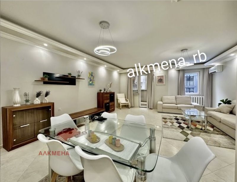 En renta  2 dormitorios Sofia , Bakston , 130 metros cuadrados | 30864551