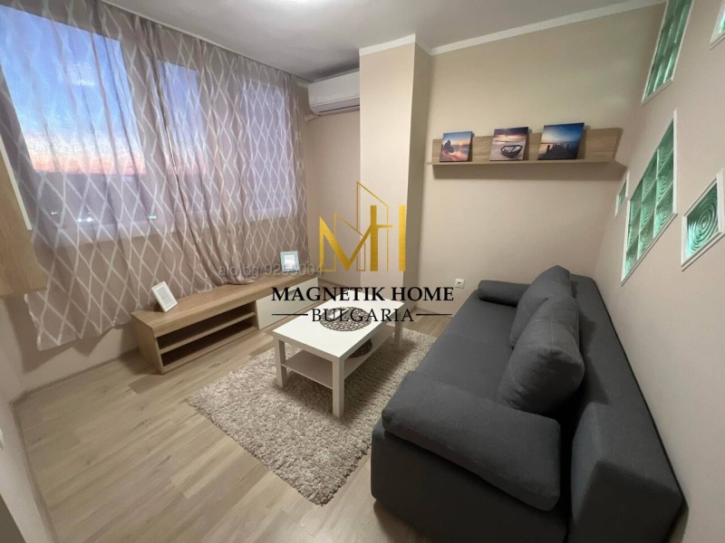 Дава под нем  2-стаен, град Бургас, Братя Миладинови •  330 EUR • ID 38902305 — holmes.bg - [1] 