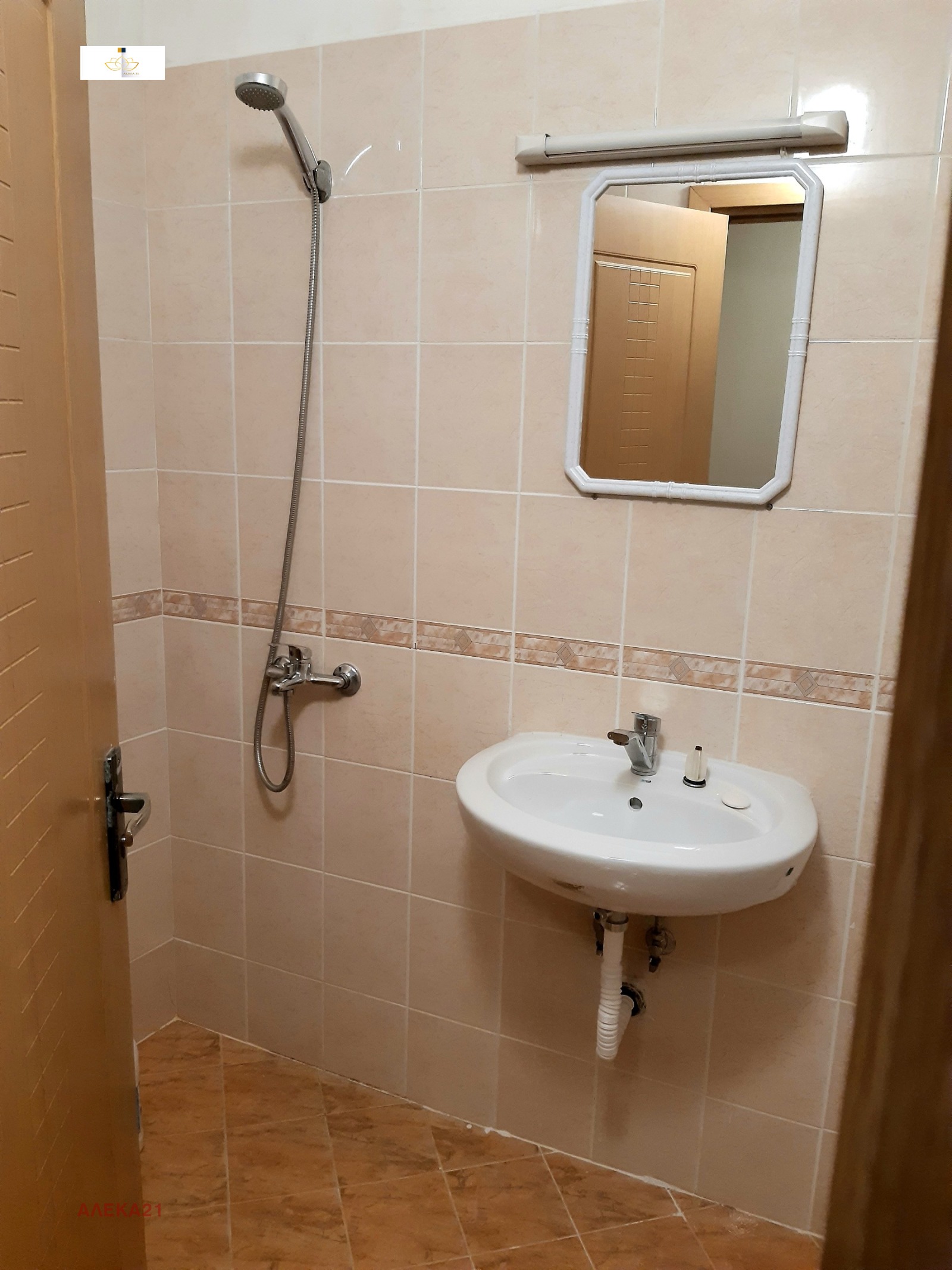 Дава под наем 1-СТАЕН, гр. София, Център