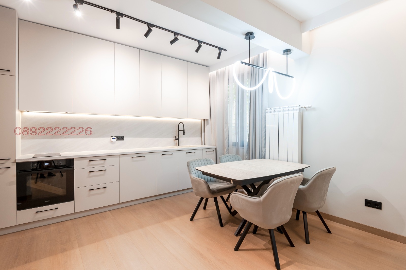 Дава под наем 2-СТАЕН, гр. София, Център