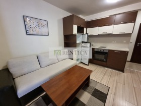 1 chambre Okrajna bolnitsa-Generali, Varna 1