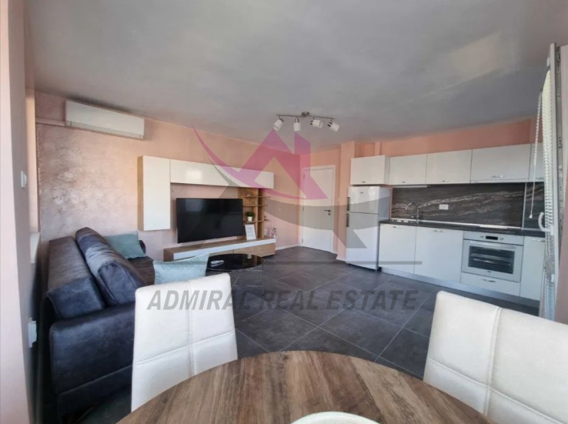 Da affittare  1 camera da letto Varna , Kolhozen pazar , 55 mq | 34413378