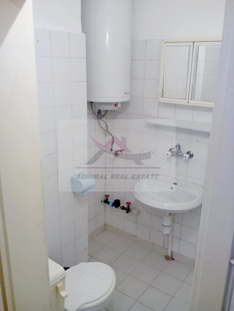 Дава под наем 2-СТАЕН, гр. Варна, ВИНС-Червен площад, снимка 4 - Апартаменти - 52800883