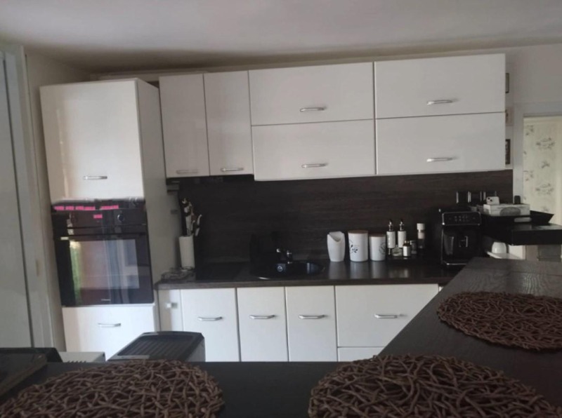 Zu vermieten  1 Schlafzimmer Sofia , Lewski W , 80 qm | 25500316 - Bild [4]