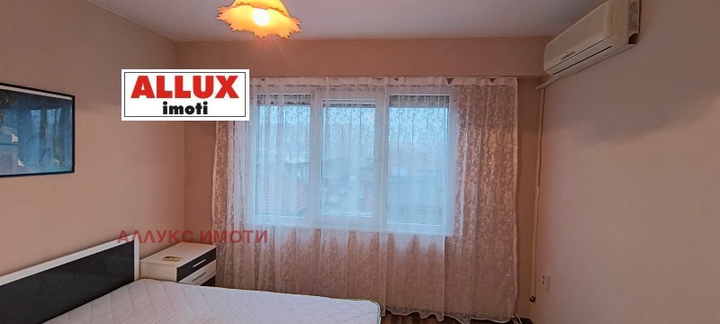 Дава под наем 2-СТАЕН, гр. Русе, Родина 1