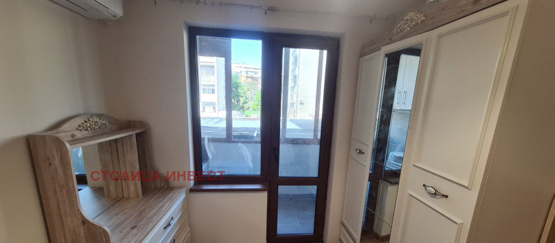 Дава под наем МНОГОСТАЕН, гр. Русе, Широк център, снимка 6 - Апартаменти - 51174143