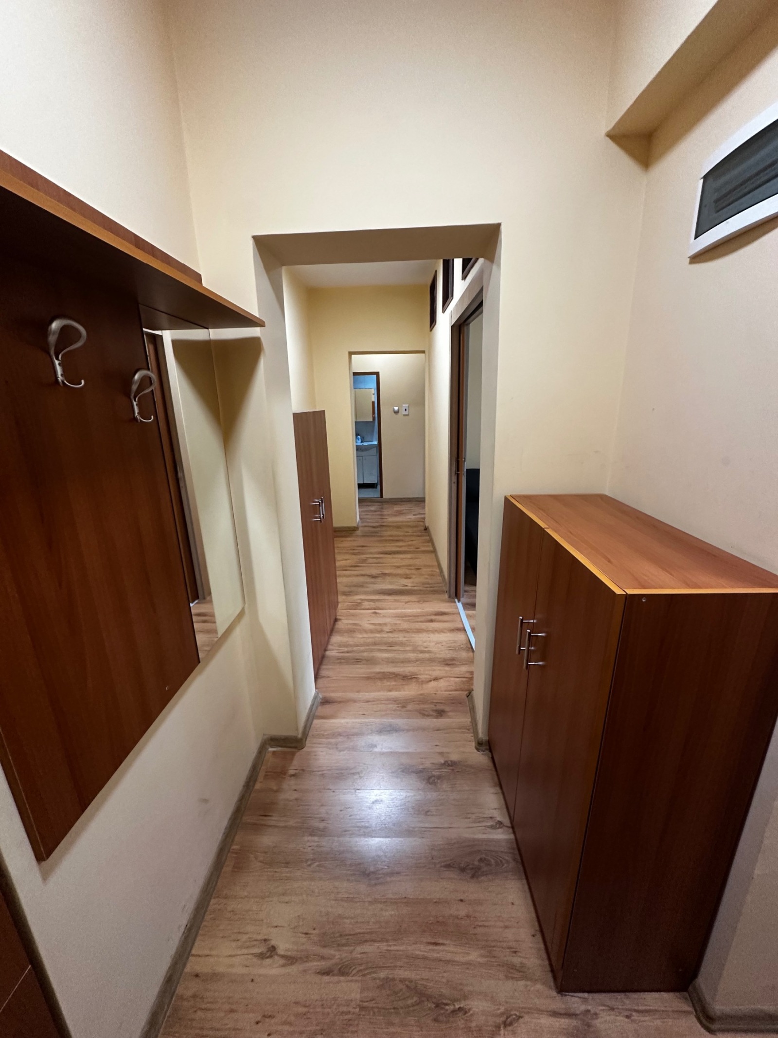 Дава под наем 3-СТАЕН, гр. София, Славия, снимка 5 - Апартаменти - 54105674