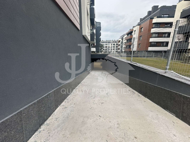 Дава под Наем ГАРАЖ в град София, Малинова долина - 42 кв.м / 560 € » 1 095.26 лв., ДЖЕЙ И ДЖЕЙ КОРПОРЕЙШЪН ООД
