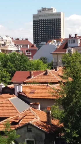 2 soverom Meditsinska akademija, Sofia 1